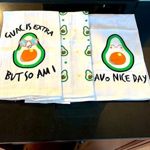 ⭐️ 3 Avocado dish towels ⭐️